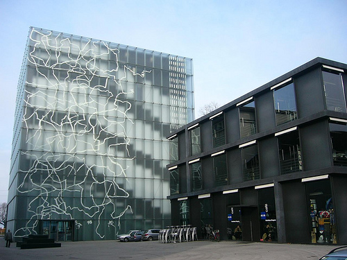 2498996112_2e3fe0ddb4jpg